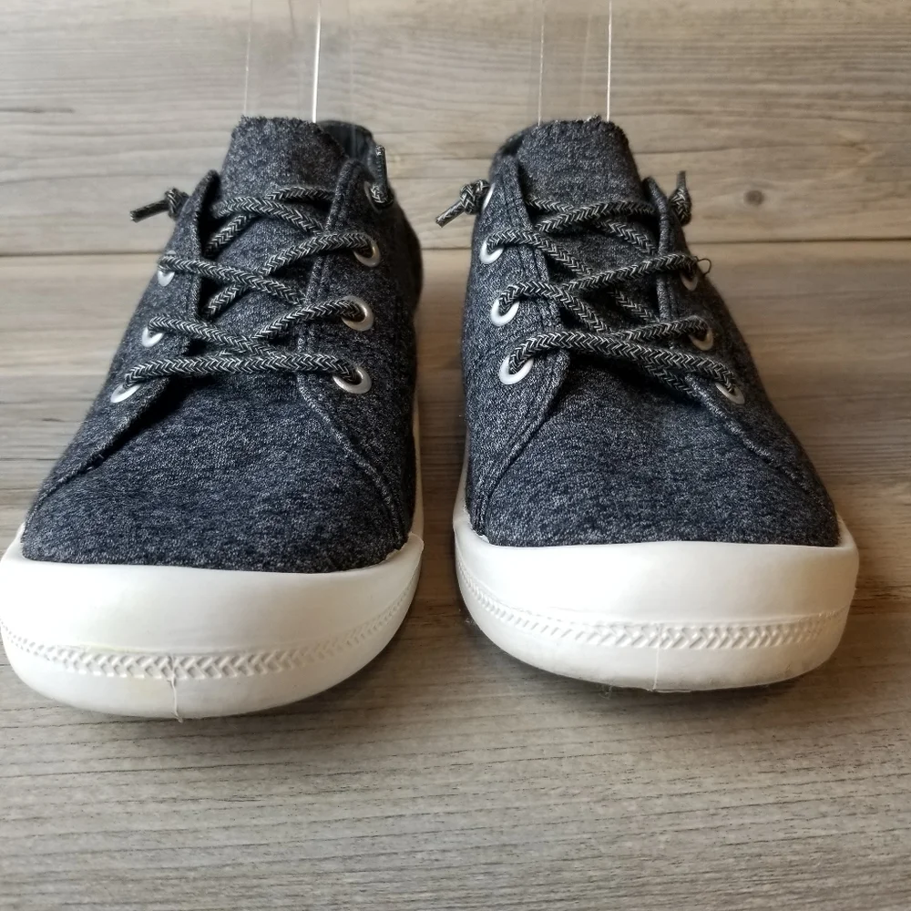 Madden Girl Bailey H Lace Up Sneakers